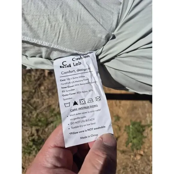 Cushion Lab Deep Sleep Travel Pillow 1 Pack Open Box Travel Pillow Case $95 MSRP - Picture 7 of 9